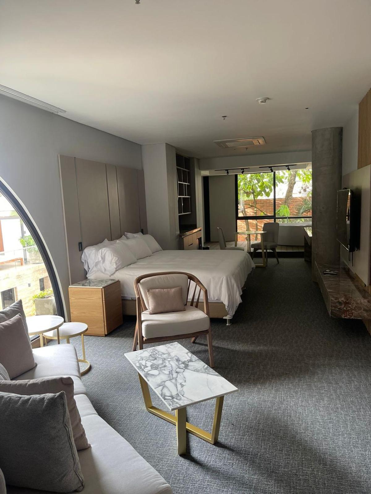 Alko Hotel Integrado Cali Kültér fotó